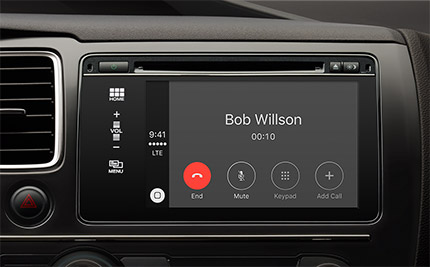 Apple-CarPlay-Phone-Call