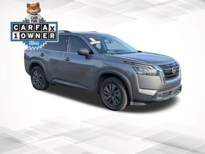 2023 Nissan Pathfinder SV